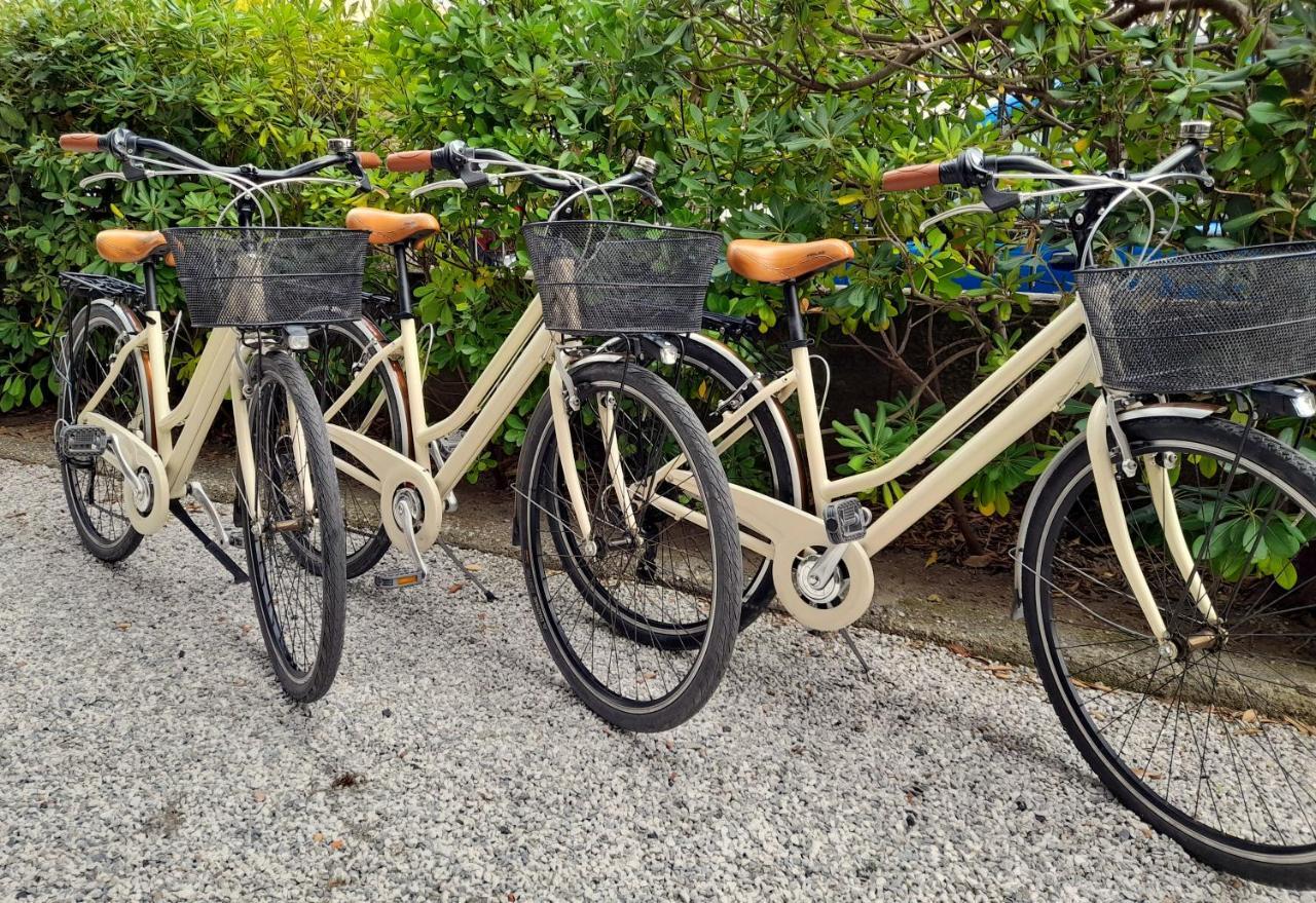 Ampio, Elegante Apt Con Aria Condizionata E Bici Gratis Viareggio Exterior foto