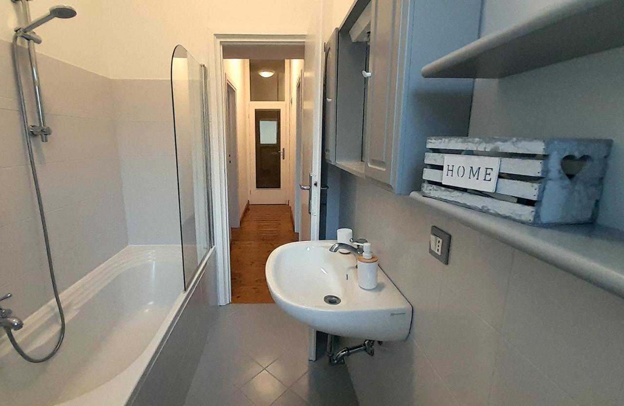 Ampio, Elegante Apt Con Aria Condizionata E Bici Gratis Viareggio Exterior foto